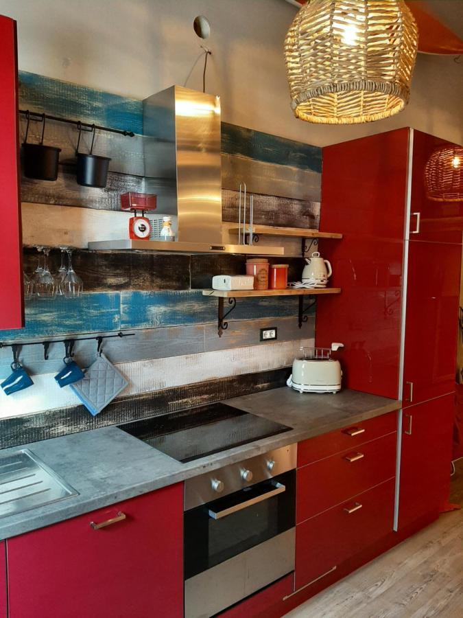 La Cabina Кьявари Экстерьер фото